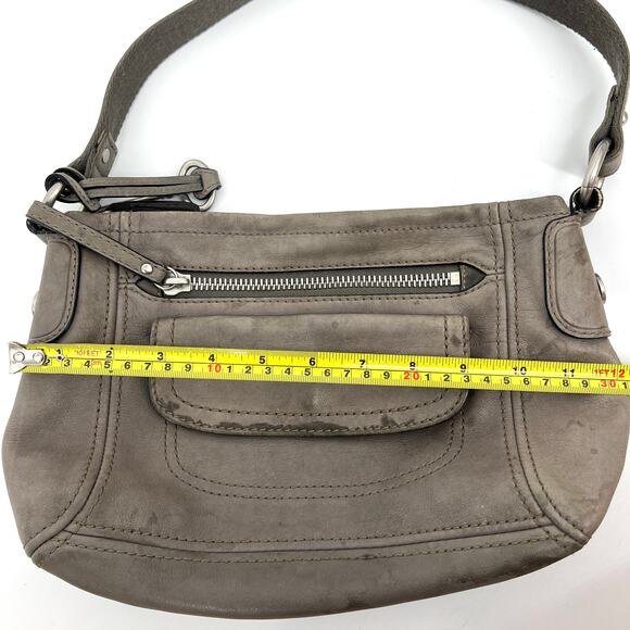 Fossil Greige Vintage Leather Shoulder Bag with Key Charm Weathered - Picture 6 of 10